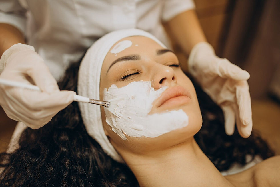 woman-visiting-cosmetologist-making-rejuvenation-procedures_1303-26040.jpg