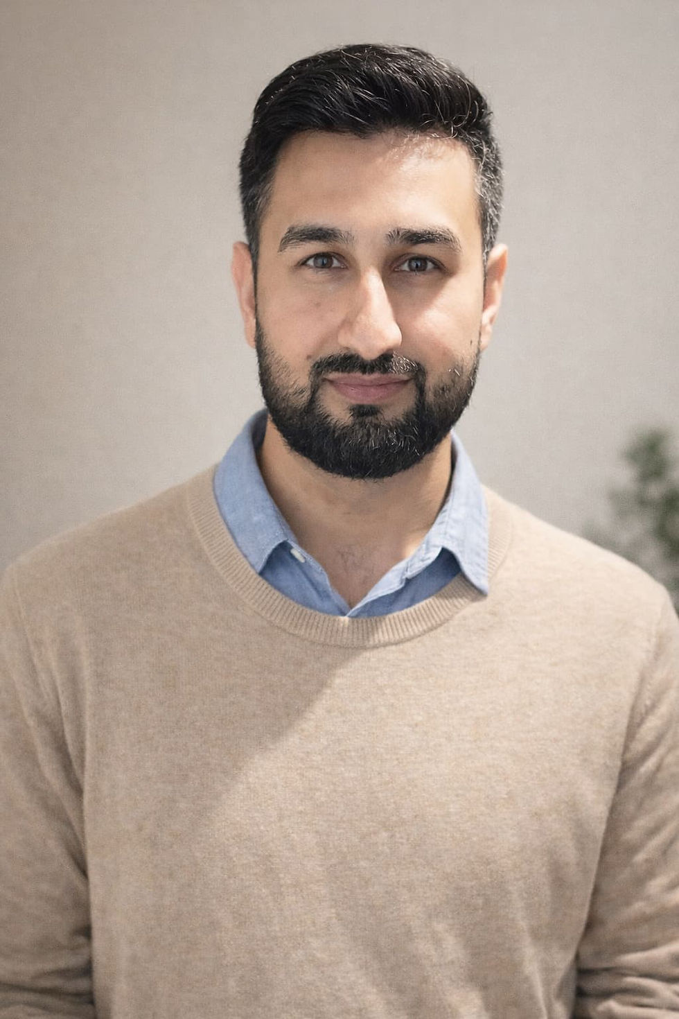 Professional psychologist Dr Qasim Latifi