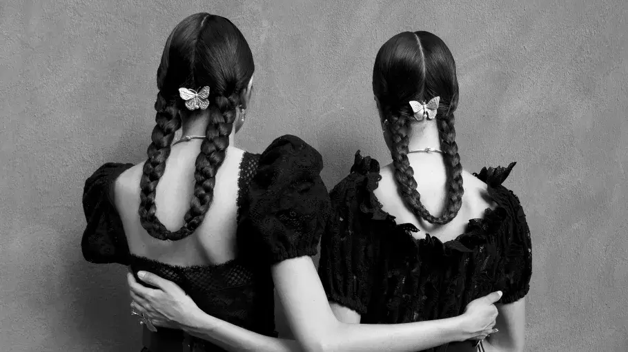 “Dior Metamorphosis (Concealing and Revealing)”