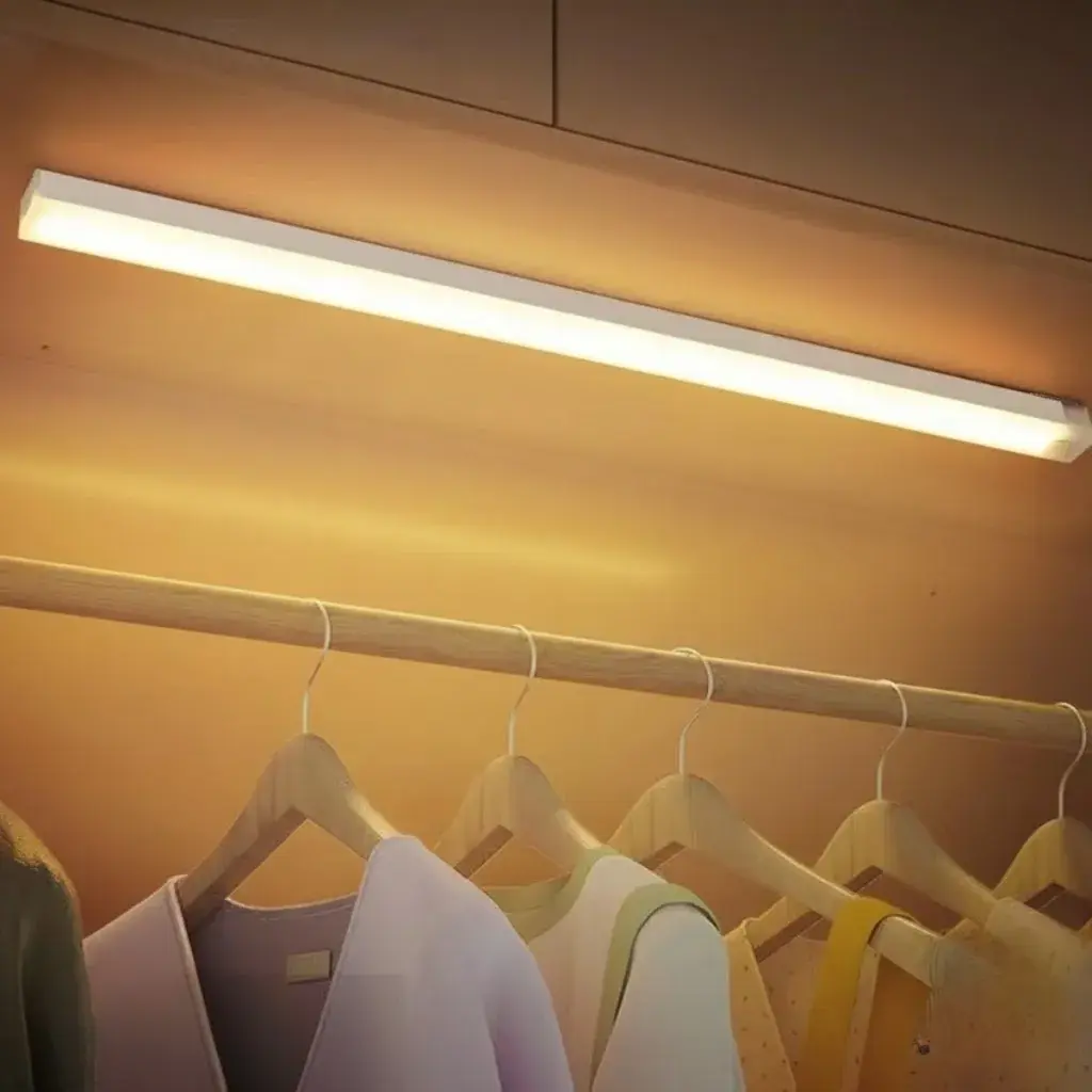 Led Lamp with motion sensor