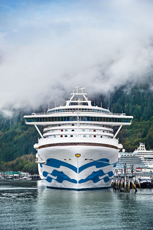 RU_2016_0904_MK_Ruby_Ship_Alaska_Port_19967_RGB-TB (1)