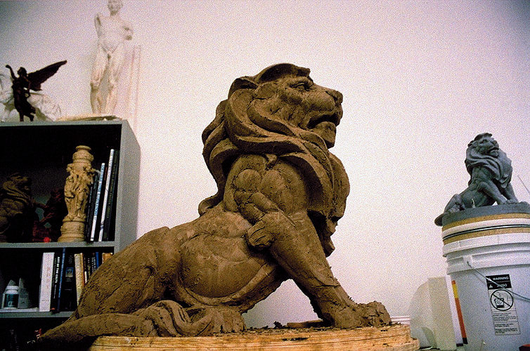 MODEL FOR THE MGM LION