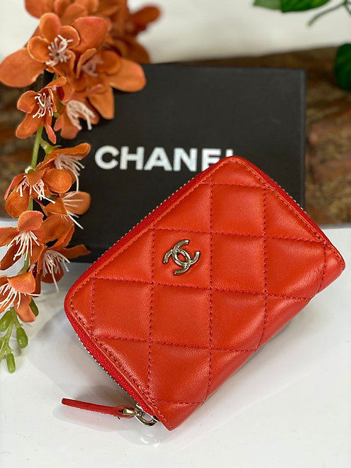 Thumbnail: Chanel Classic Wallet