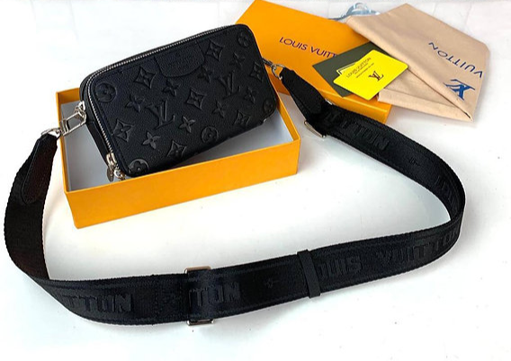 Thumbnail: Louis Vuitton Alpha Wearable Wallet Bag
