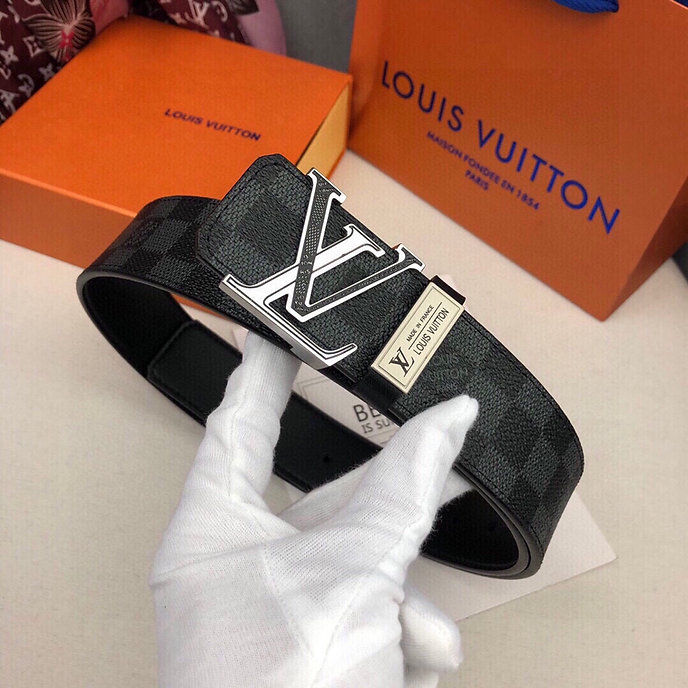 Thumbnail: Louis Vuitton Belt