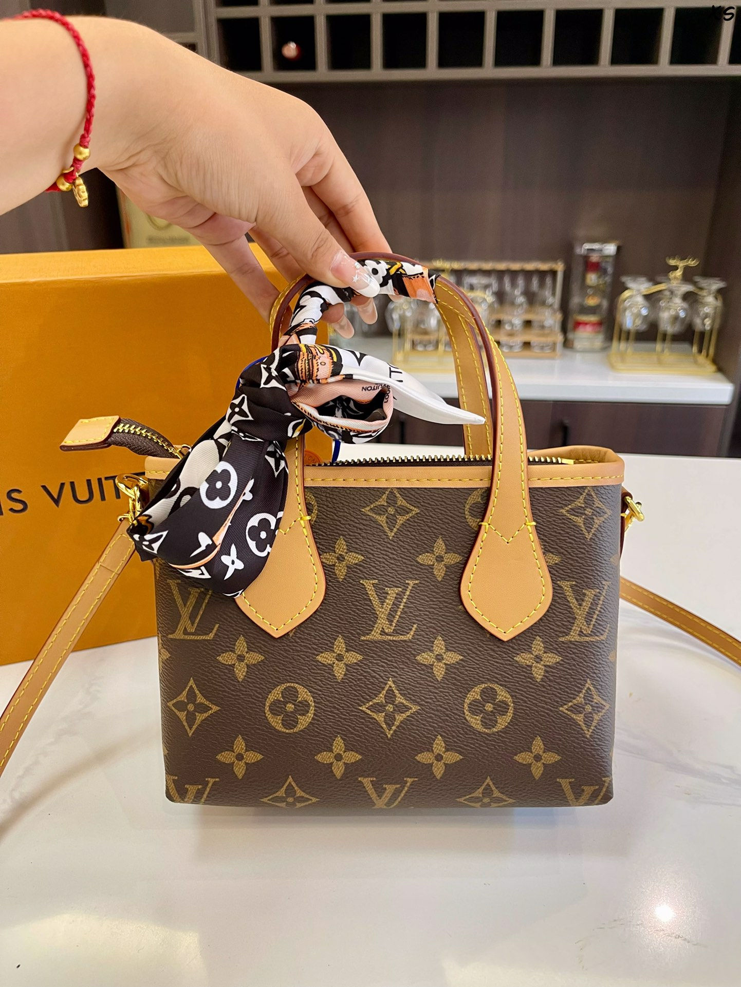 Louis Vuitton Mini Neverfull Bag