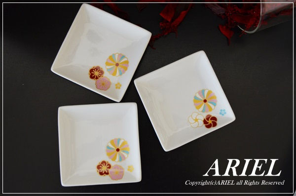 新潟　ポーセラーツ　ARIEL　小皿.JPG