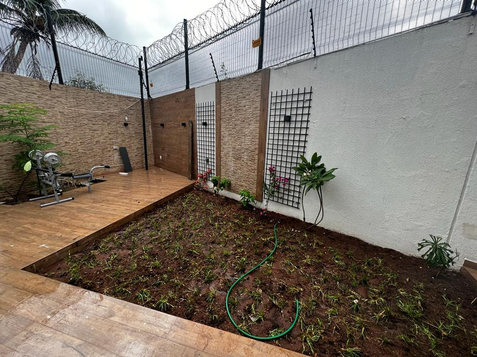 b5e6c39b-787f-4728-a910-6bfc5b8767e7