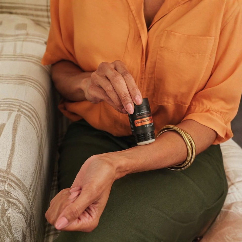 Miniaturbild: doTERRA Frankincense Stick + Naio Wood