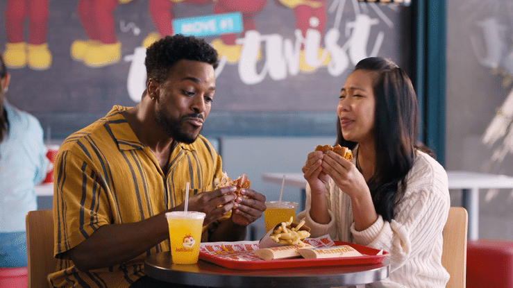 Jollibee "SpicyChicken-GetHeated"