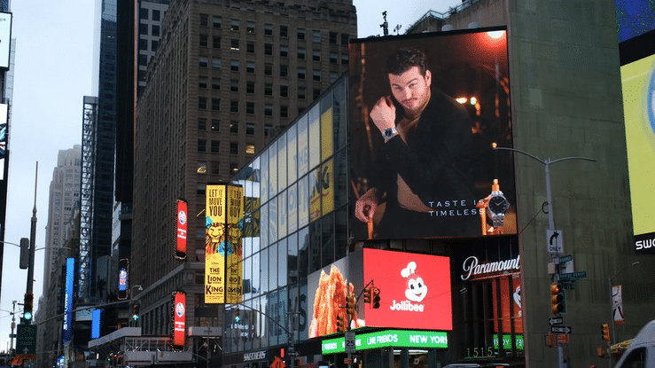 Jollibee "Times Square Fake Watch Ad"