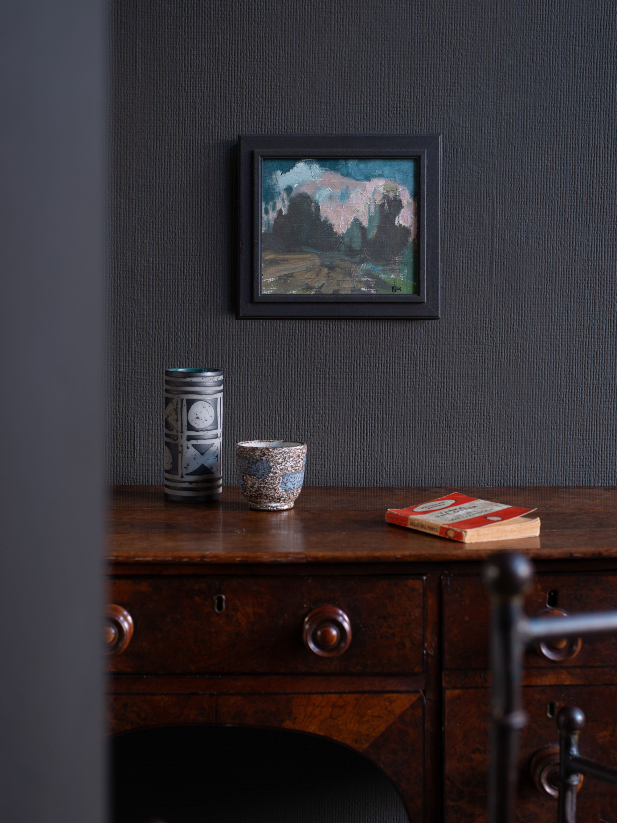 An original painting by artist Andrew Viner