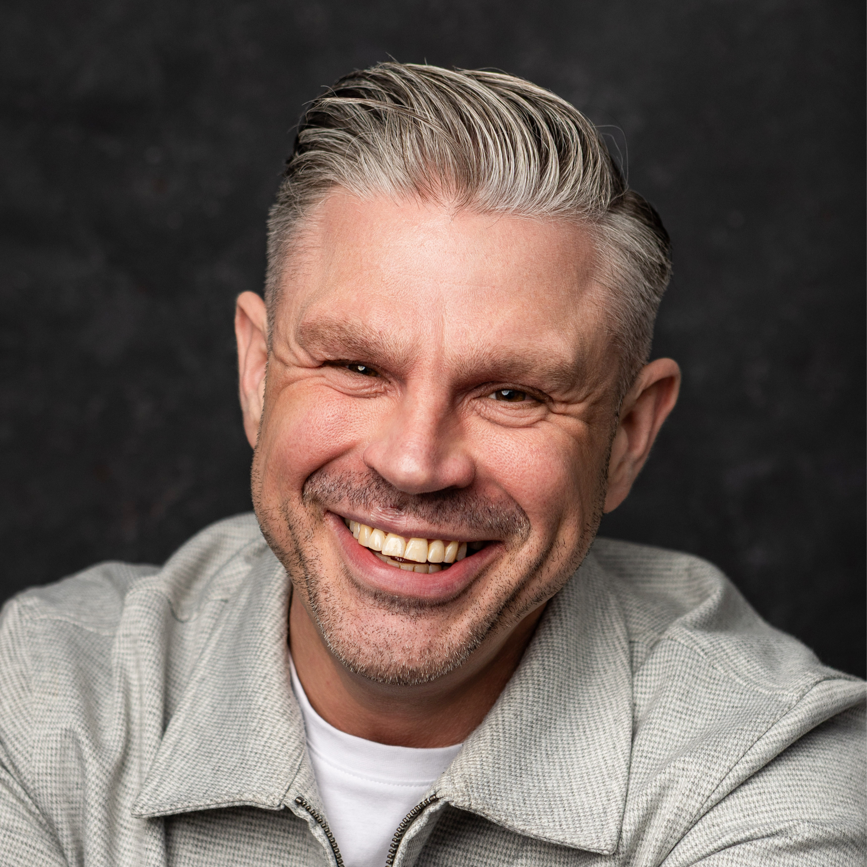 Writer: James Fowler