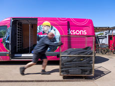 cost-effective, reliable workwear service