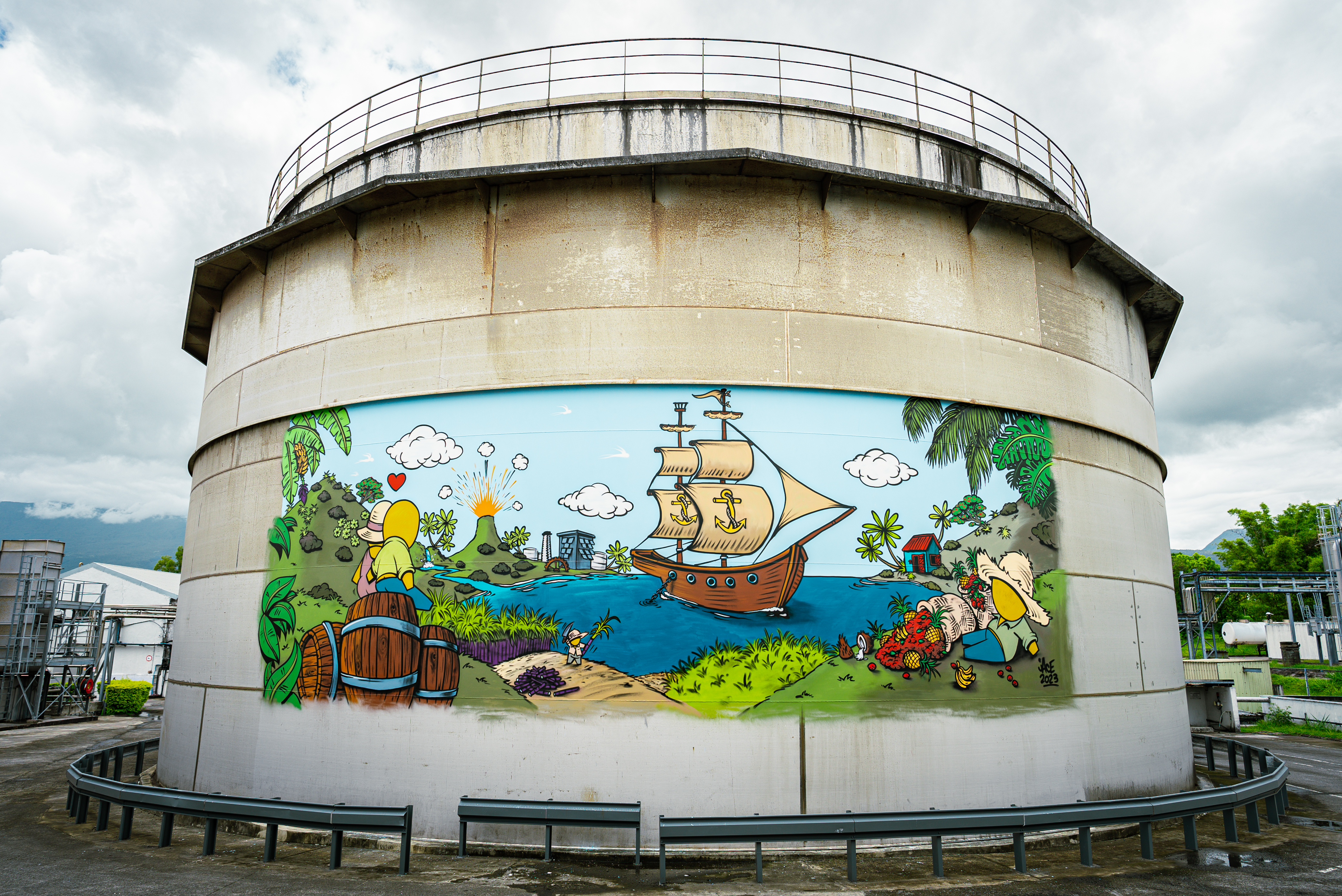 Micro Livingstone-1.png