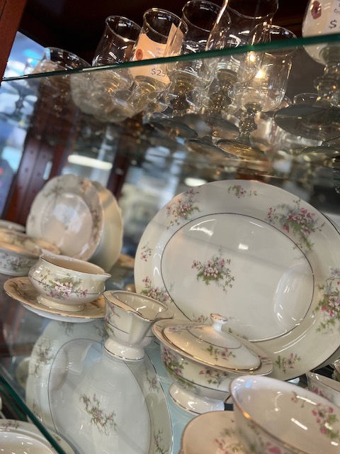 Thumbnail: VINTAGE THEODORE HAVILAND CHINA SET - 52 pc