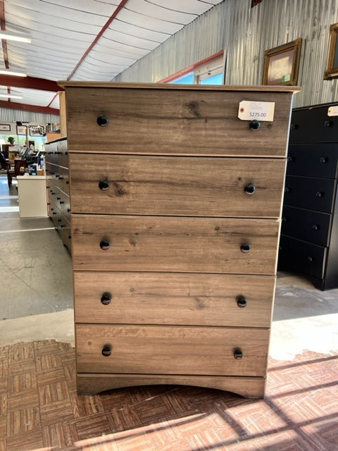 ASPEN OAK 5-DRAWER CHEST made by PERDUE