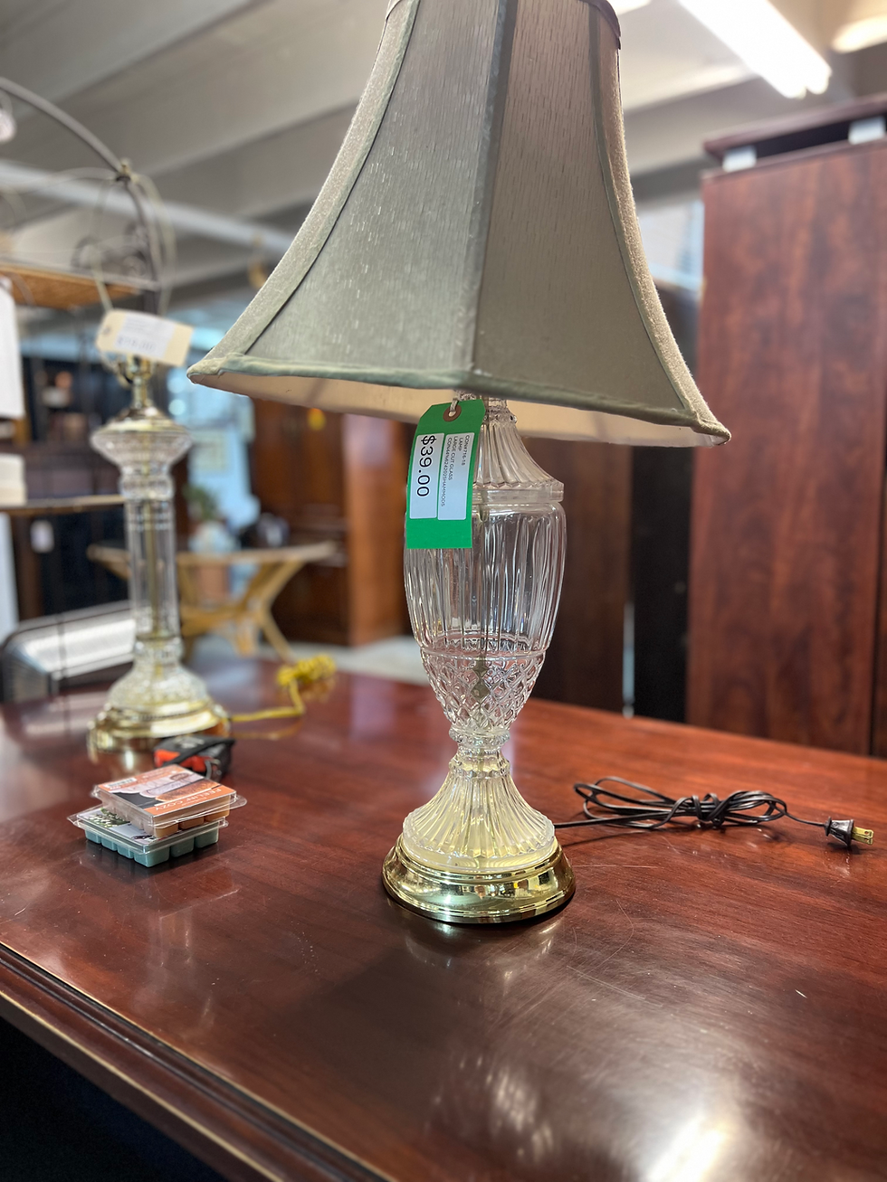 Thumbnail: LARGE CUT GLASS LAMP