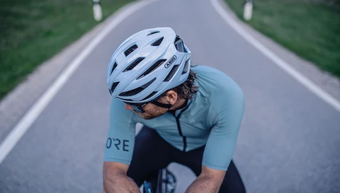 Teaser_ROAD_Stormchaser_pastel_blue_SK_361.webp
