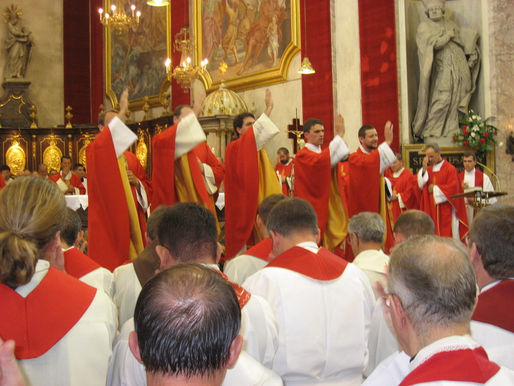 3.11.2021 – Ljubi in sovraži?