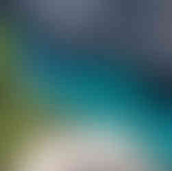 Une calanque au mois d'avril.