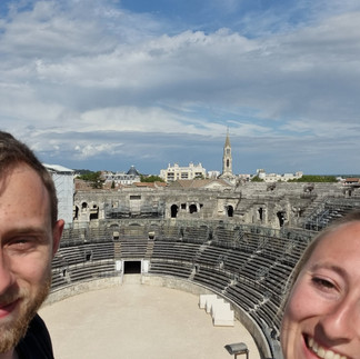 En haut des gradins des arènes