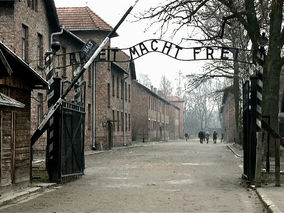 Polonya Holokost tazminatı ödemeyi reddediyor