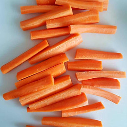 Carrot-sticks.jpg