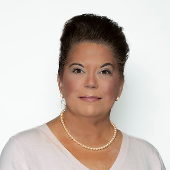 Holly Lanase Constable 25.jpg