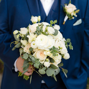 Corsages & Boutonnieres 