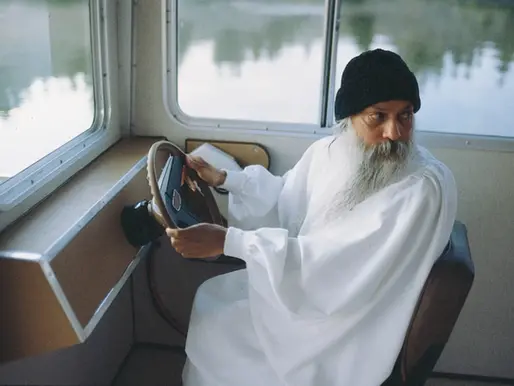 How did Osho come into my life? (हिंदी अनुवाद - मेरी, जिंदगी में कैसे आए, अेाशो)