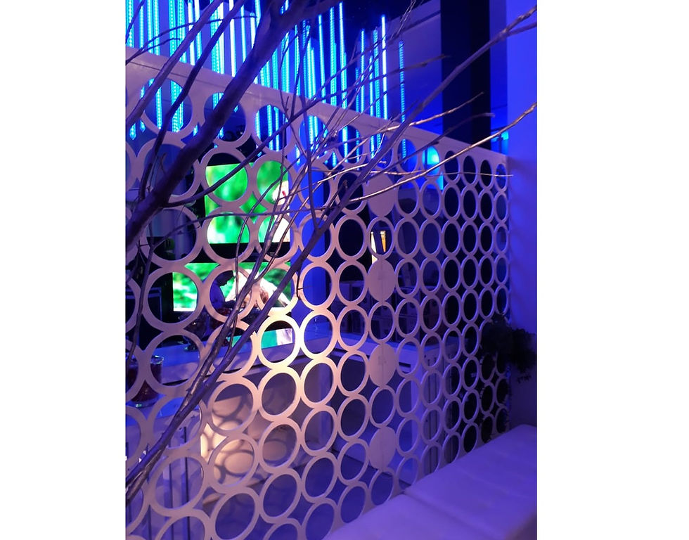 Miniatura: Divisória Geométrica Branca 2,41 alt. x 1,60 larg. (não fazemos a instalação)