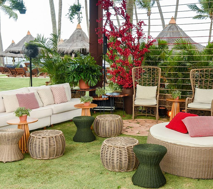Lounge com móveis em corda náutica