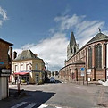 totes-seine-maritime-bar-et-eglise2-1.jpg