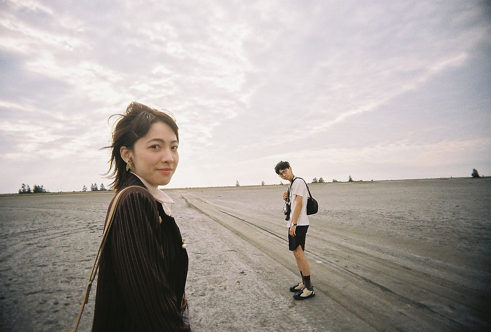 Thumbnail: RETO Ultra Wide & Slim Film Camera