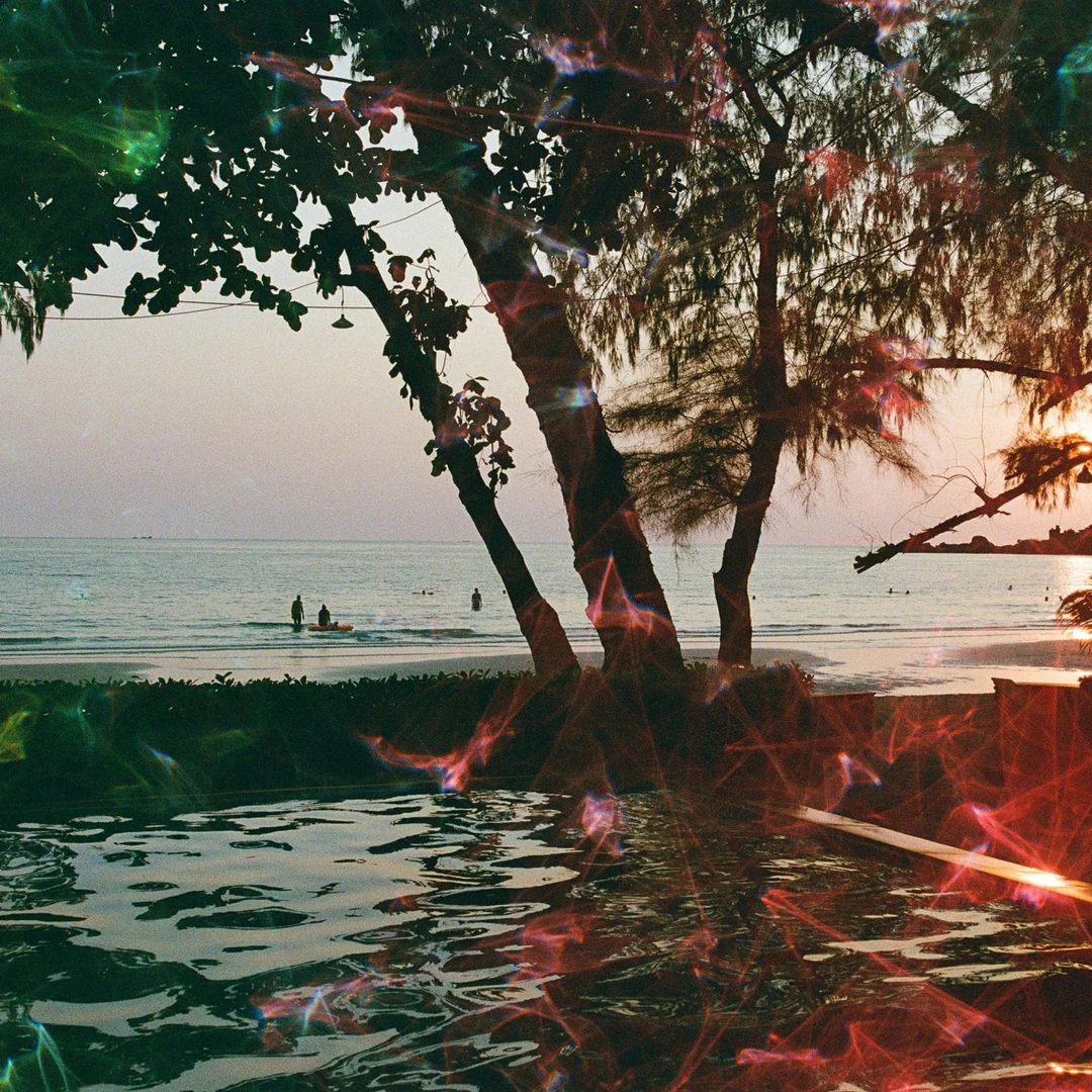 Revolog Echo 35mm special effects film Decisive Moment