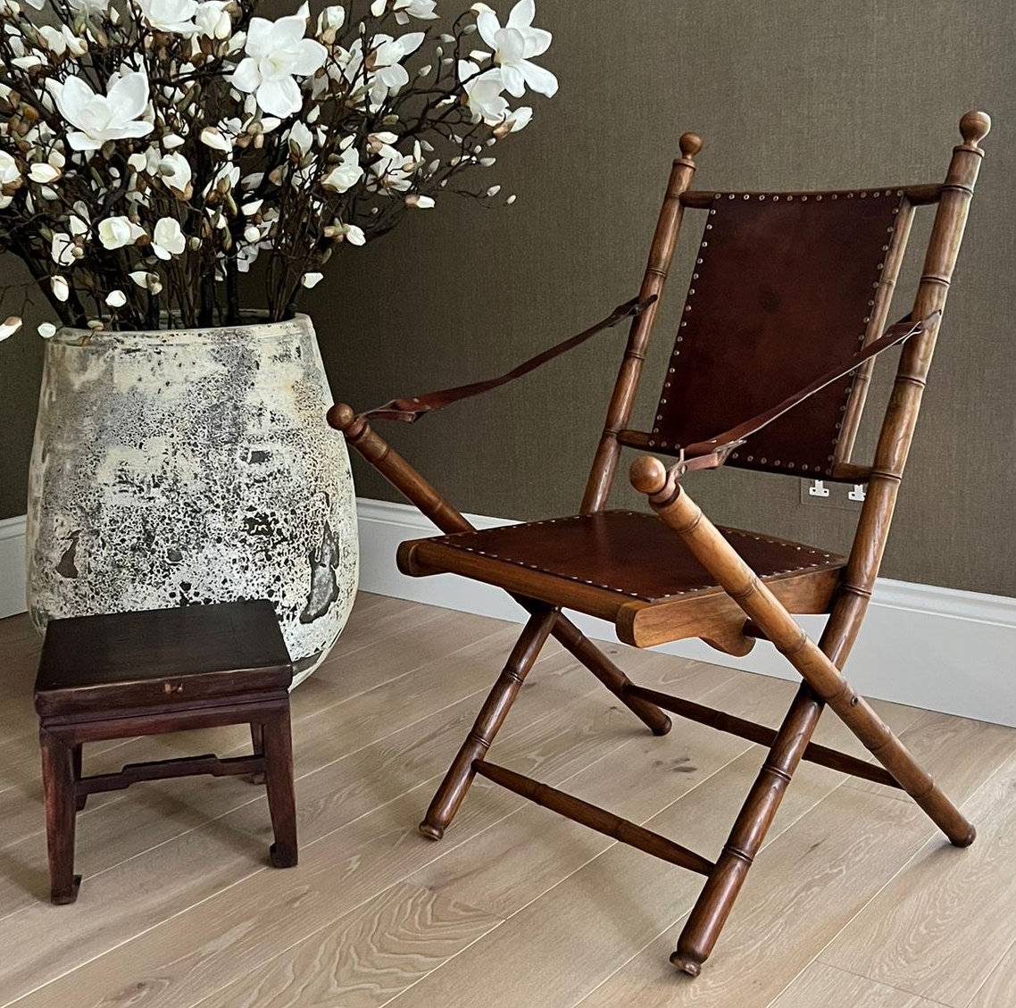Illustration of Restoring Stained Leather Chair Tops