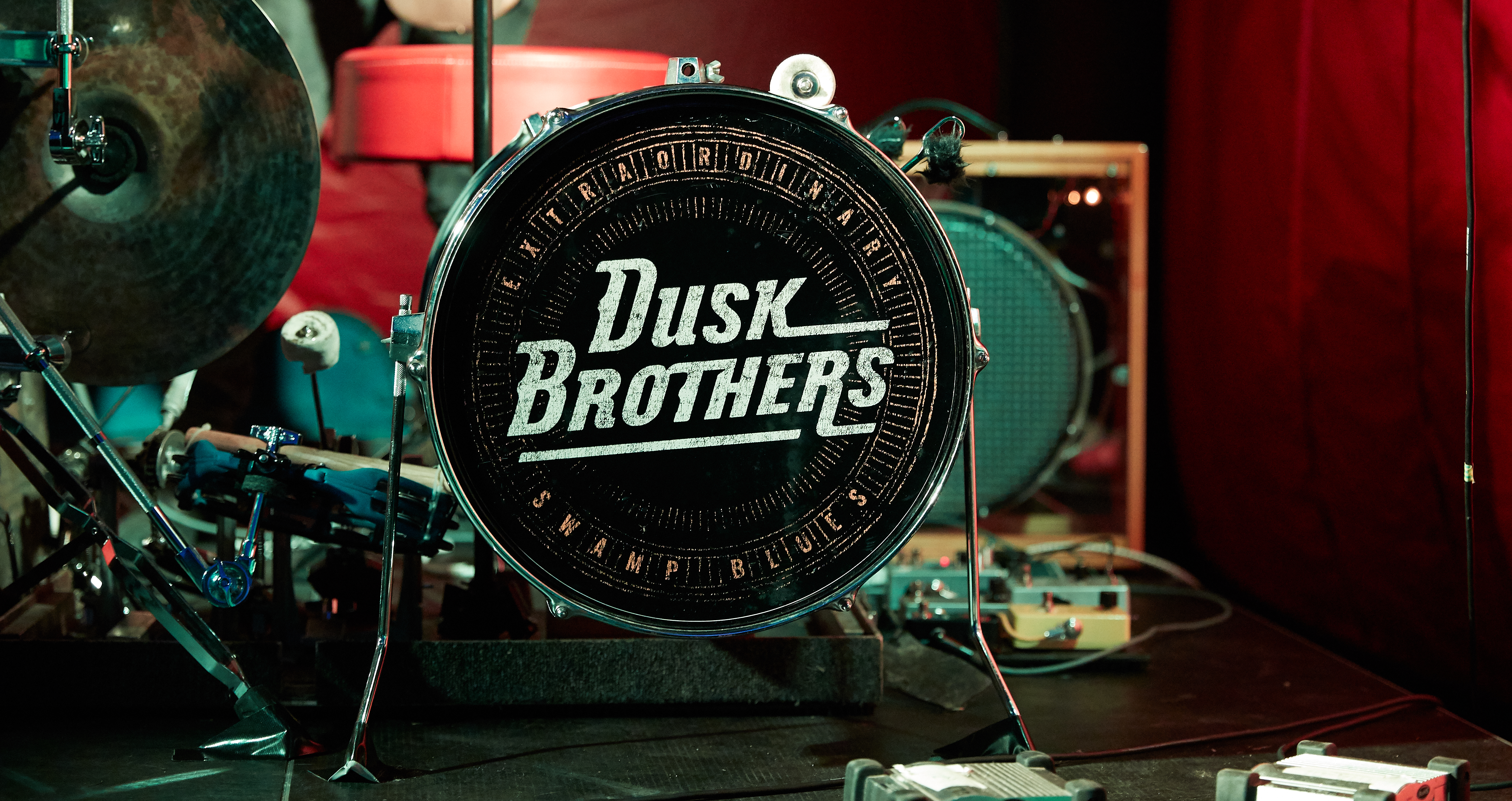 Dusk Brothers - Night At The Abbey