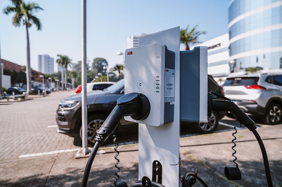 Mobilidade elétrica corporativa: como o E-business Park reduz a pegada de carbono do dia a dia empresarial