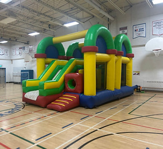 craze castle rental from VIP Tent Rentals Moncton nb, dieppe nb, shediac nb, bouctouche nb sussex nb