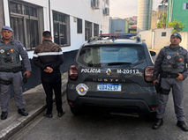 Operação Impacto da Polícia Militar cumpre mandado de prisão e captura foragido em Barueri