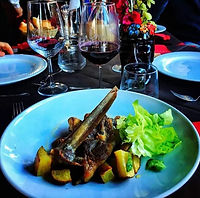 Gustoso agnello arrosto con patate, Ristorante L'Approdo