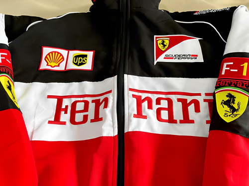 Ferrari スポーツジャケット レッド/ホワイト Red And White Ferrari Jacket | timelessracingbrand