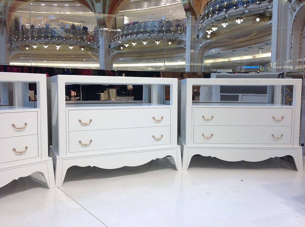 Molly Bracken - Galeries Lafayette Paris