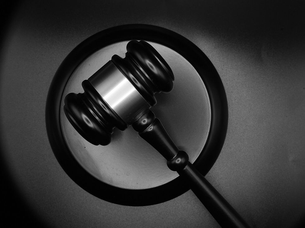 Derecho Penal: El Proceso Desde la Acusación Hasta el Juicio