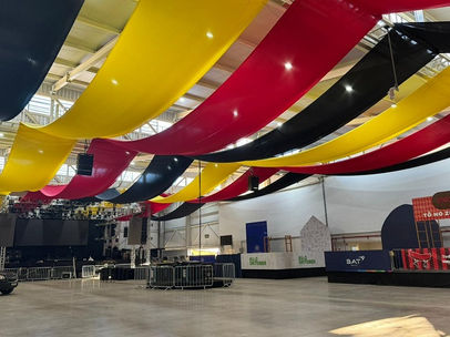 Primeiro dia da Oktoberfest Santa Cruz tem entrada gratuita e bailes em cinco palcos
