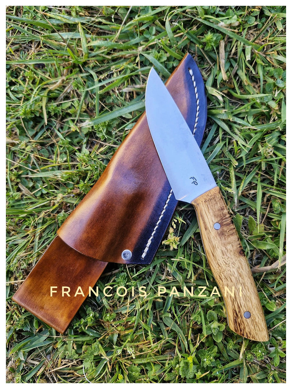 Miniature : Couteau  Chêne + Etui (Ref 0401)