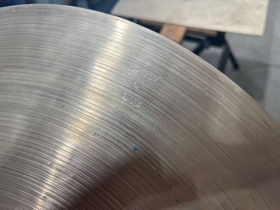 Thumbnail: 18” Vintage HFB 1520g - 3 Rivets