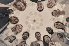 Party bei efacé mit Freunde