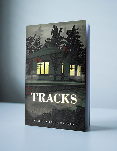 Grosskettler_Tracks_BookCover_D1_Mock.pn